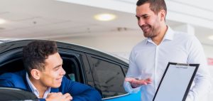 Leer más sobre el artículo Auto seminuevo certificado: ¿Qué es y por qué optar por uno?