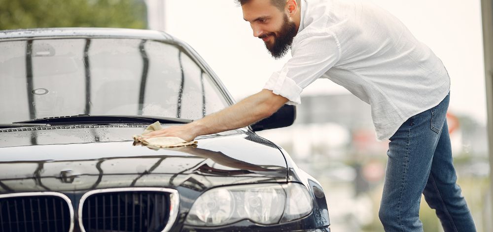 Actualmente estás viendo Frecuencia de lavado del auto: ¿cuál es la ideal?
