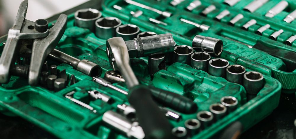 kits herramientas compactos auto